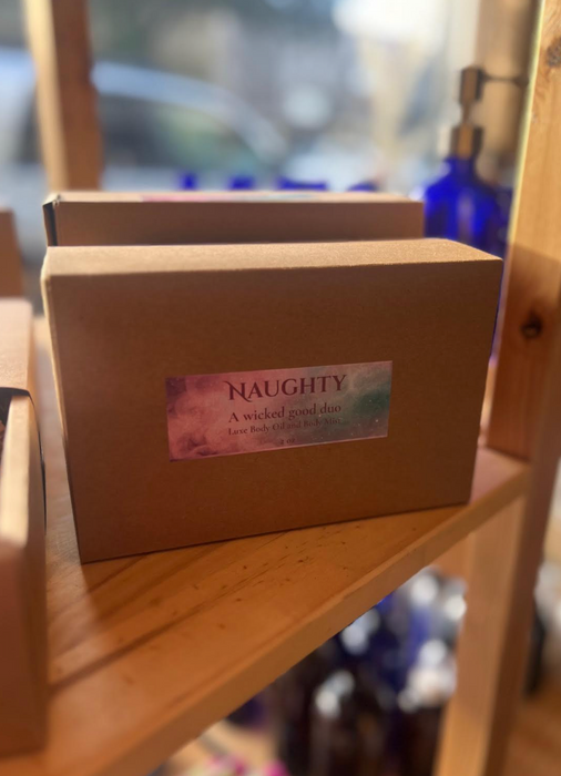 Naughty or Nice Gift Set